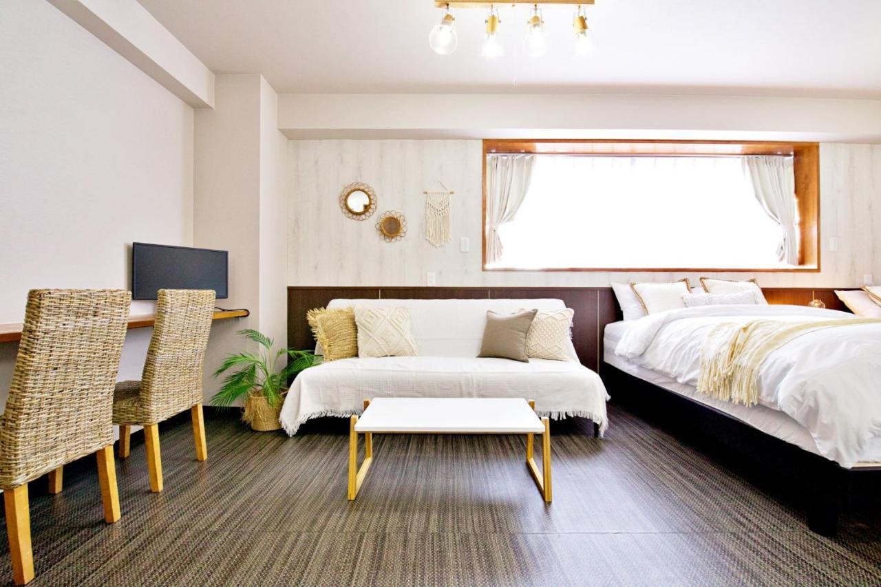 Tommy Condominium Wakasa 502 Naha Exteriör bild