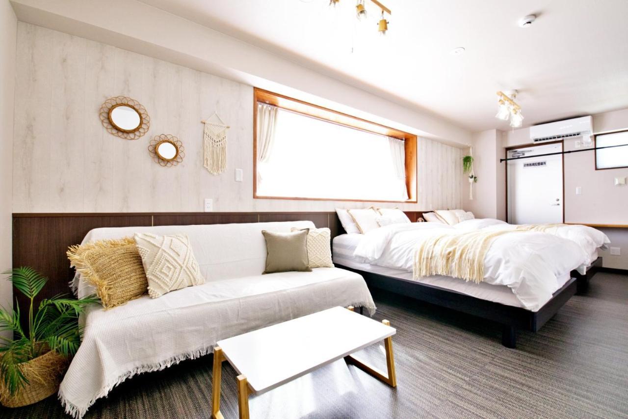 Tommy Condominium Wakasa 502 Naha Exteriör bild