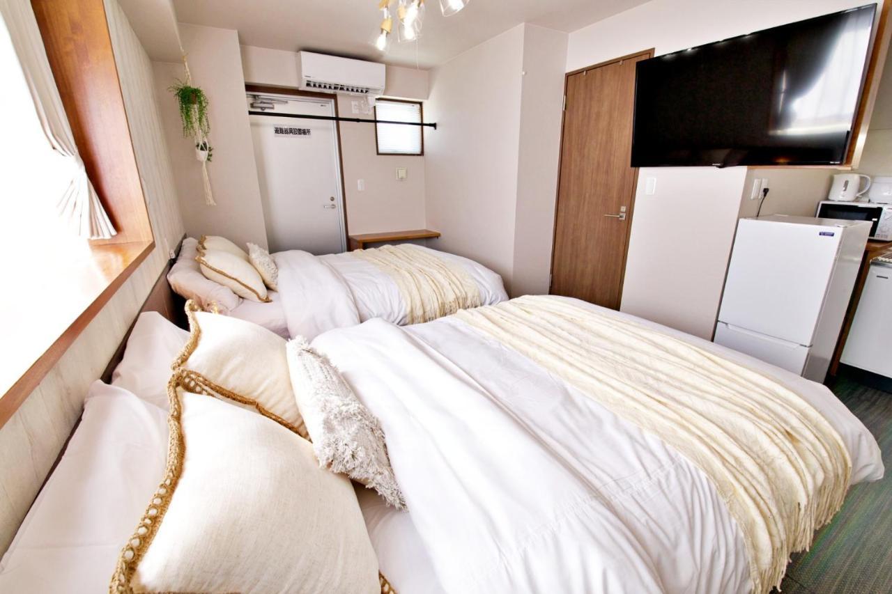 Tommy Condominium Wakasa 502 Naha Exteriör bild